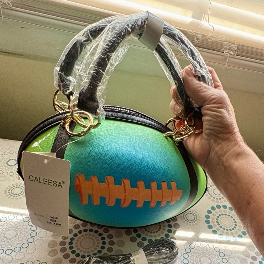 NWT-Rugby Teal & Lime
Whimsical Festival pebble textured football handbag - Picture 6 of 10